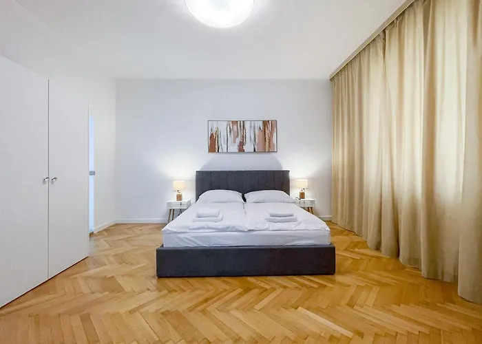 Elysian * ברטיסלאבה