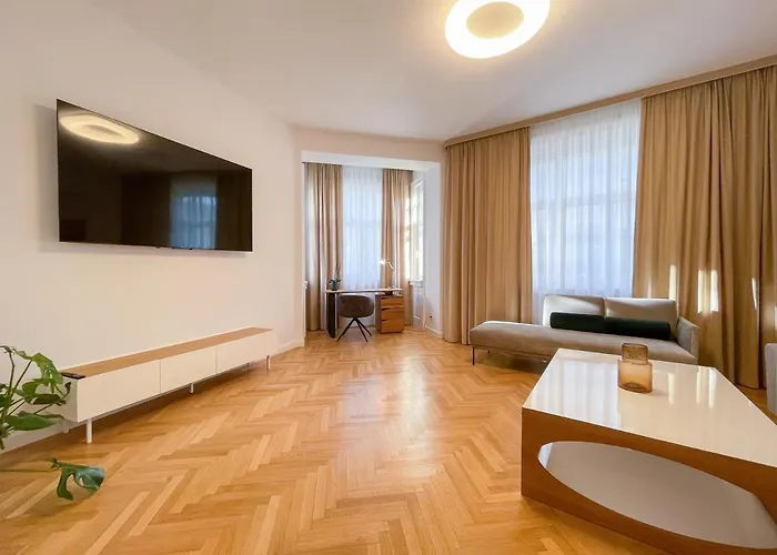 Elysian Apartament *